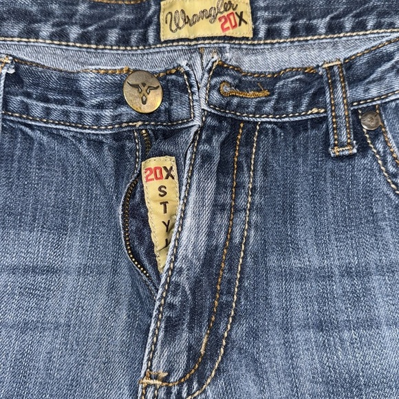 WRANGLER 20X STYLE 42 BOOT CUT MEN JEANS 36x30 ZIPPER FLY - Picture 1 of 10